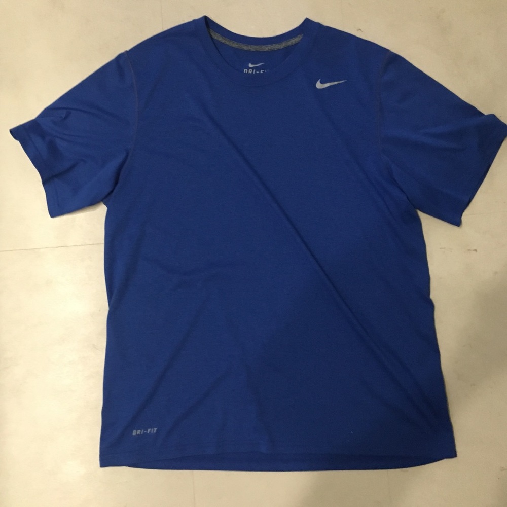 Nike dri-fit work out shirt